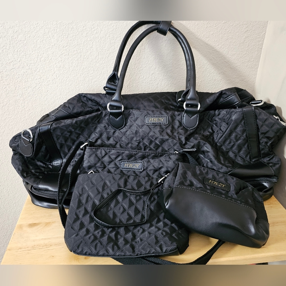 3 Piece Quilted Women's Travel Set